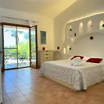 I Mandorli Di Dommos Hotel *